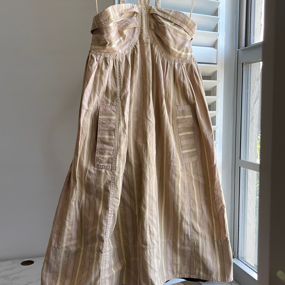 MIDI dress with pockets!